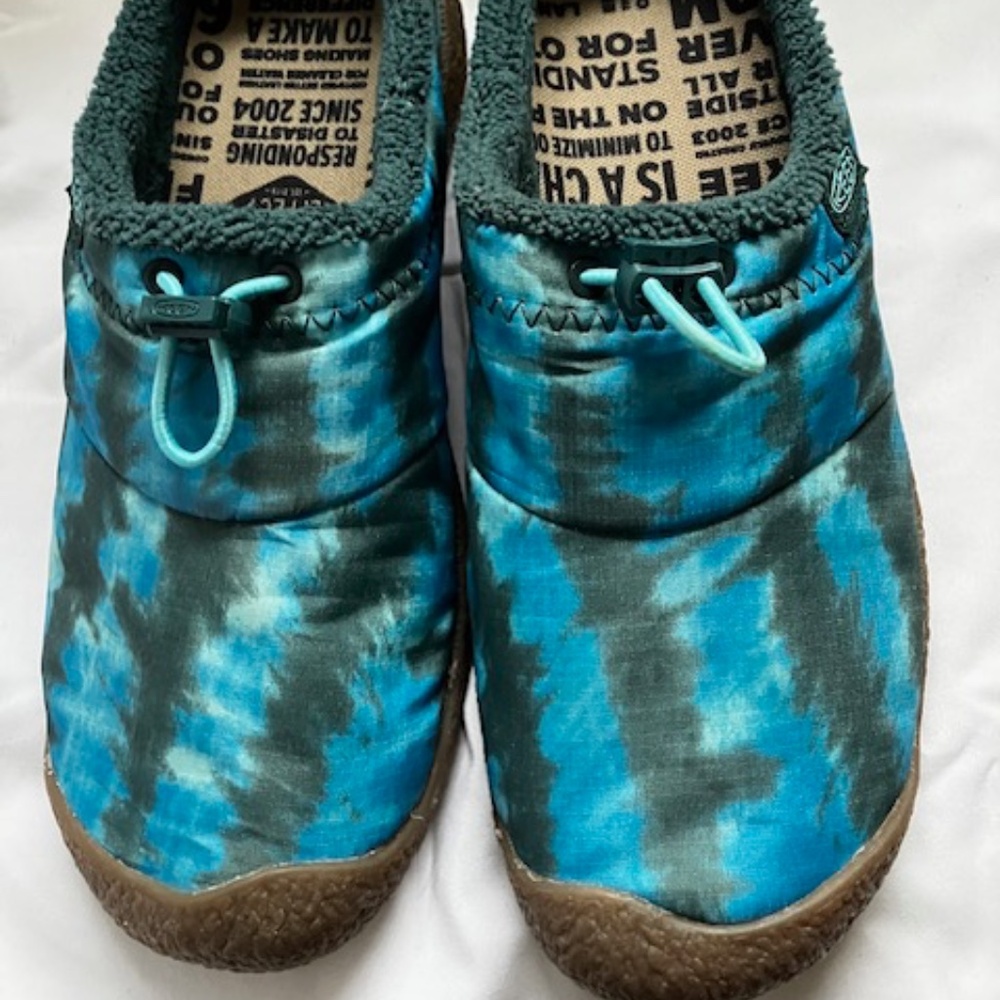 KEEN Women Sz 7 Howser 3 Slide Comfy Durable Slippers Sea Moss Tie dye Blue NWT